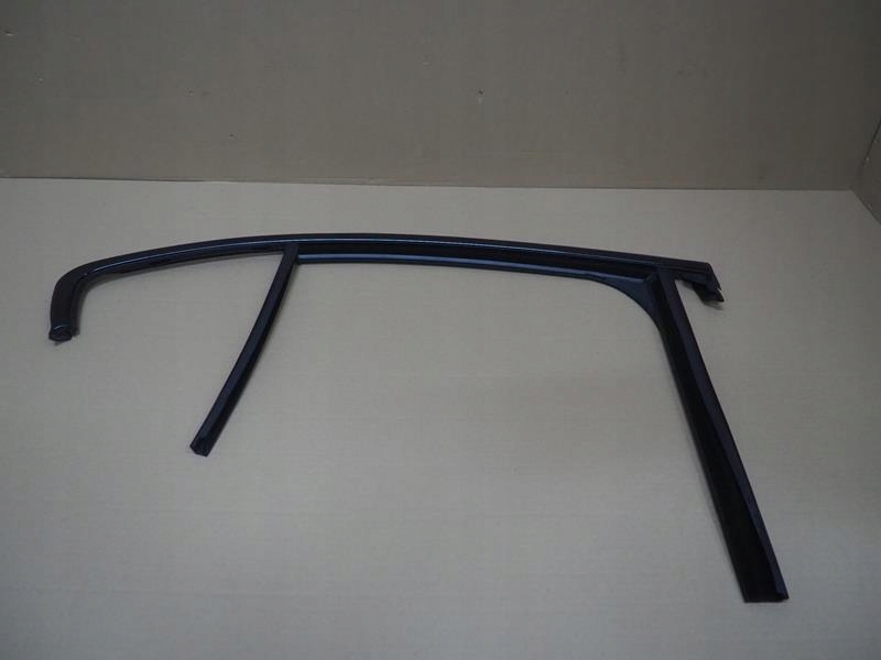 Купити Прокладка рамка скло двері правий задній alfa romeo giulia 50543216