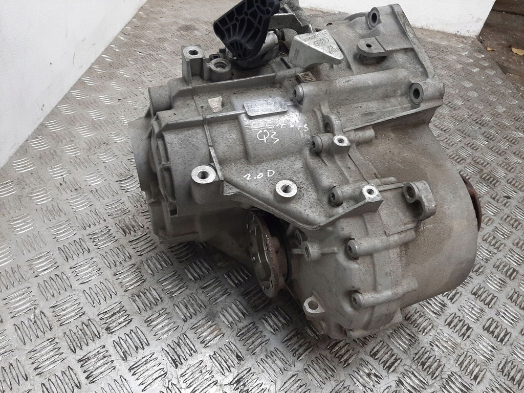 фото №6, Audi q3 8u 2016 полный коробка передач