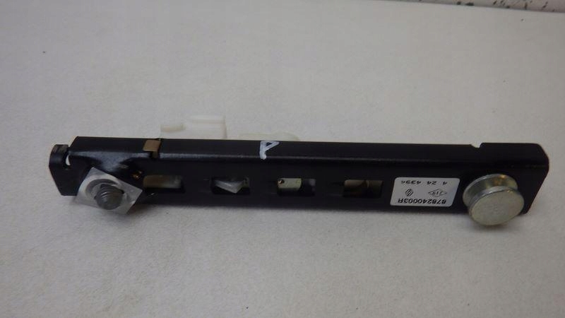 фото №4, Регулювання висоти поперечина правий перед renault megane iii 2 lift 878240003r