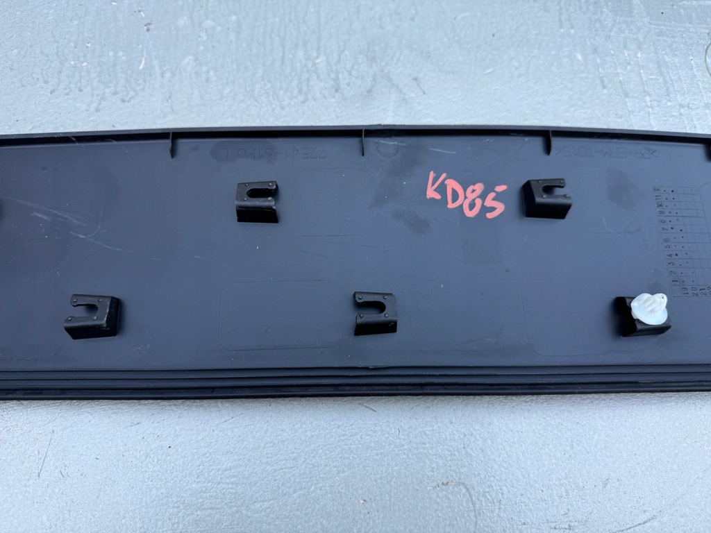 фото №8, Suzuki sx4 s-cross 13r- молдинг двері лівий задня ліва задня 77541-61m0