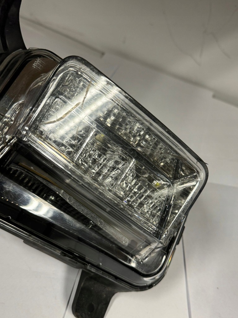 фото №1, Лампа gmc ліва 23378152