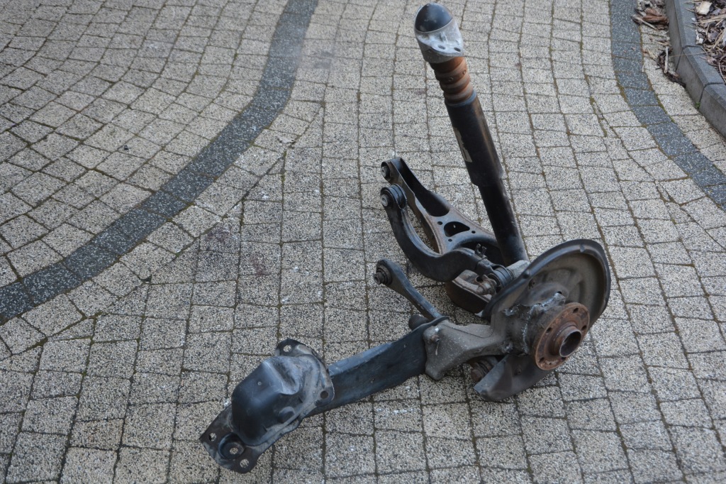 фото №10, Подвеска задняя ступица поворотный кулак lt vw sharan