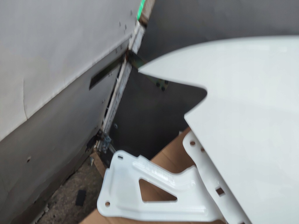 фото №6, Крыло левый mitsubishi outlander gg gf iii 3 przedlift bez отверстие w13