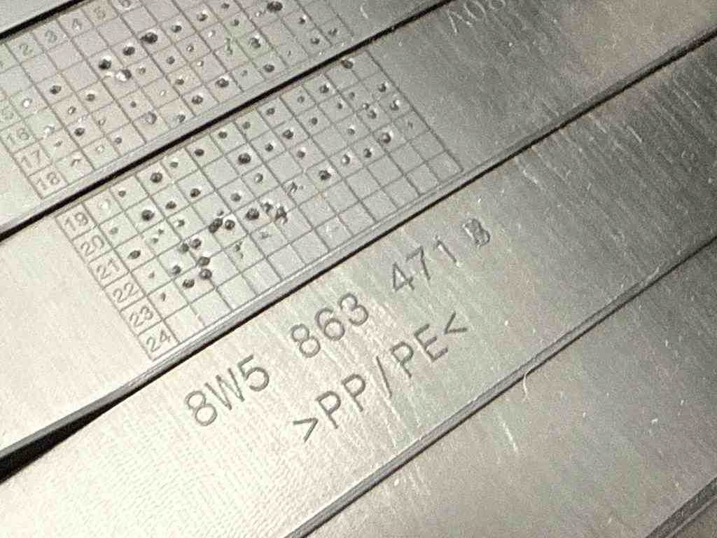 фото №9, Защита замка крышки audi a4 8w2, b9 8w5863471b 2.0l дизель 2023