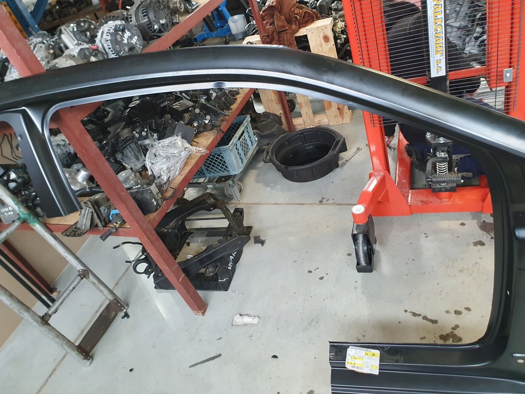 фото №6, Volkswagen up порог обшивка блок двигателя a правый