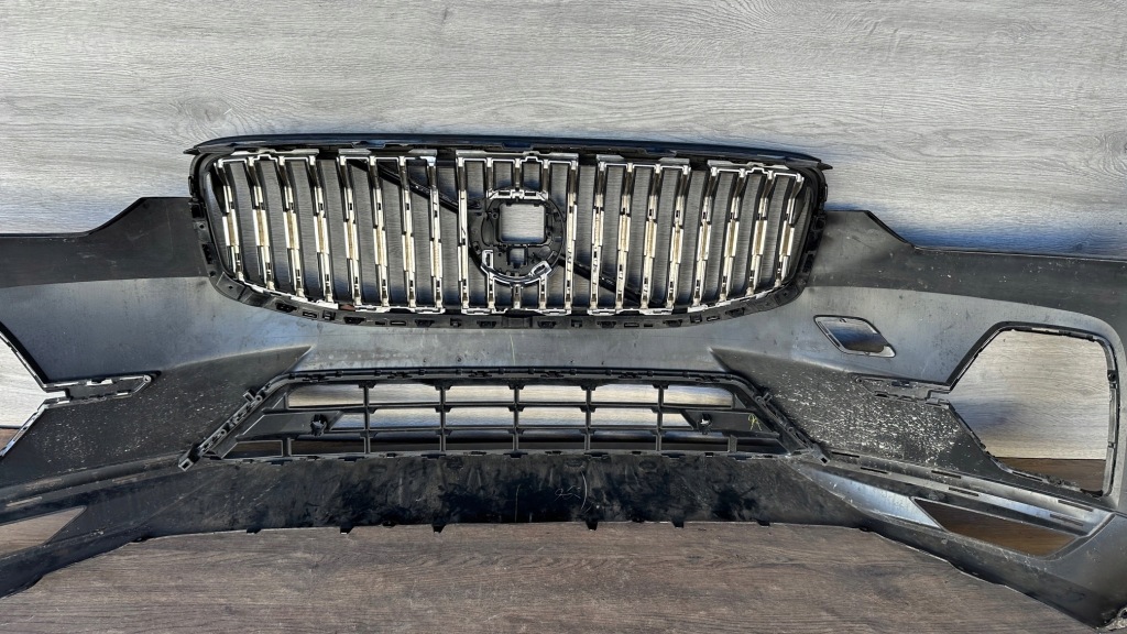 фото №5, Volvo xc60 ii lift inscription бампер передній з решітка радіатора 2022-2024