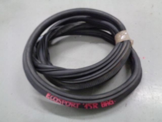 фото №1, Ford ecosport ii 15 прокладка крышки багажника задняя