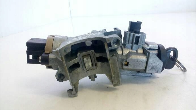 фото №1, Замок зажигания mazda 6 2,0 d 2003r.