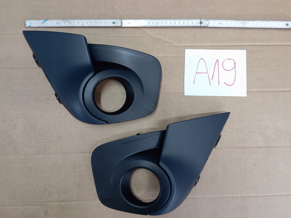 фото №1, Рамки противотуманной фары renault twingo ii 7701209604 nowe оригинал