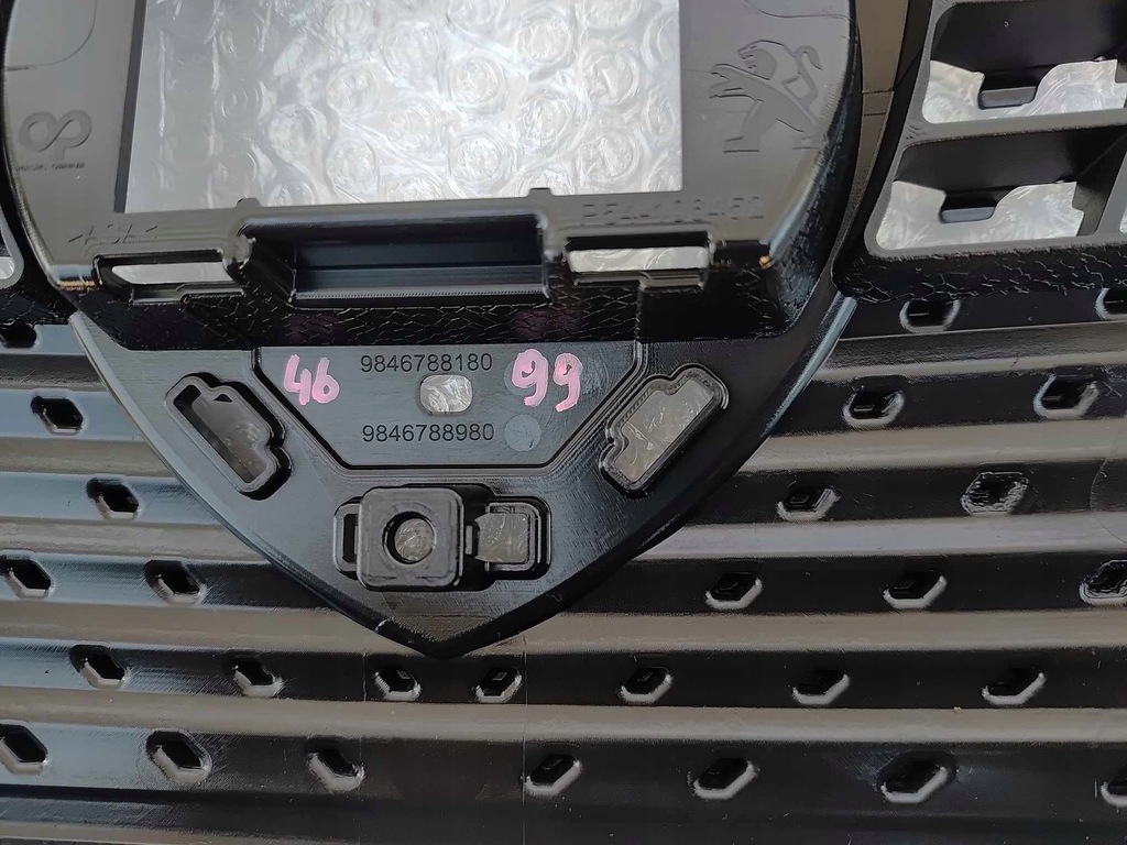 фото №13, Peugeot 308 iii t10 решётка радиатора решётка радиатора перед nowa оригинал 4699