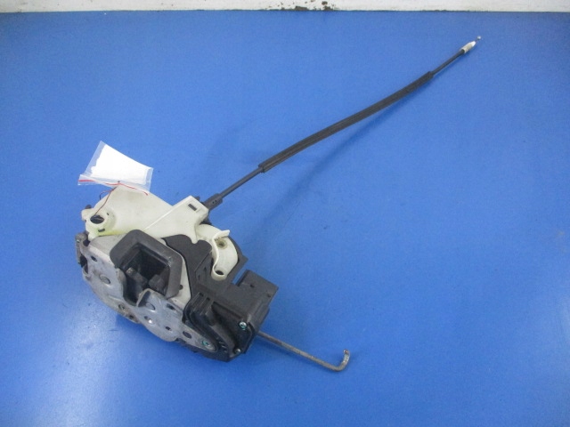 Купити Opel insignia a замок дверей правий перед 5pin+linka