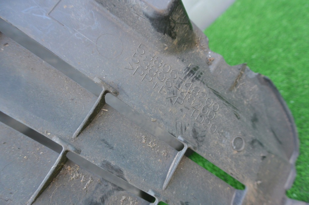 Купить Lexus rx v 450h подкрылок левая передние перед оригинал