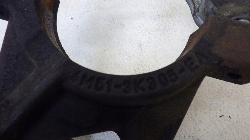 фото №7, Кронштейн опора полуось ford c-max mk1 1.6 tdci 4m51-3k305-ea