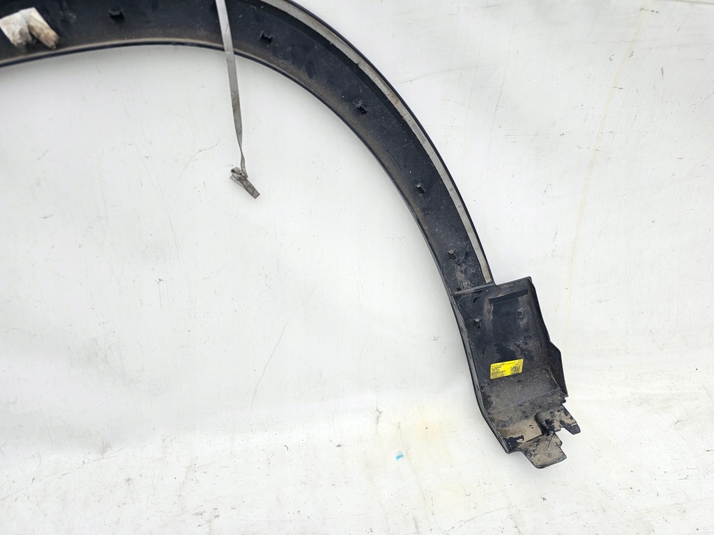 фото №11, Молдинг na крила mercedes eqb w243 243 x243 2021 - правий перед передня