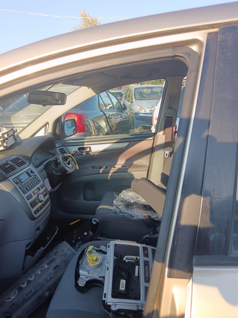 фото №14, Toyota avensis verso прокладка двері кузовна отвір ліва права перед задня