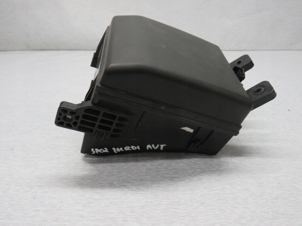 фото №10, Kia sportage iii 2.0 crdi коробка предохранителей 91430-3u233