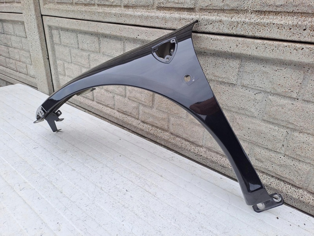 Купити Ferrari 458 italia крила правий лівий передній оригінал