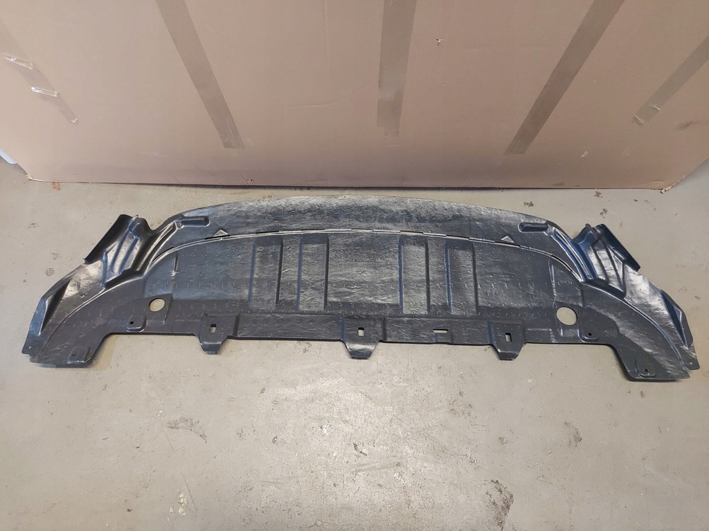 фото №1, Mercedes gla w156 захист бампера нижня