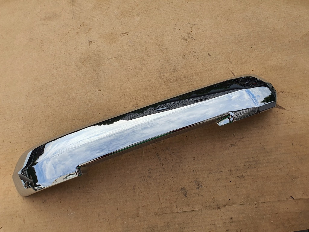 фото №1, Honda ridgeline молдинг бампера правий перед хром