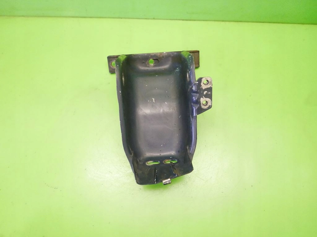 фото №1, Кронштейн кронштейн кронштейн kia carnival i 2.9tdi 99-