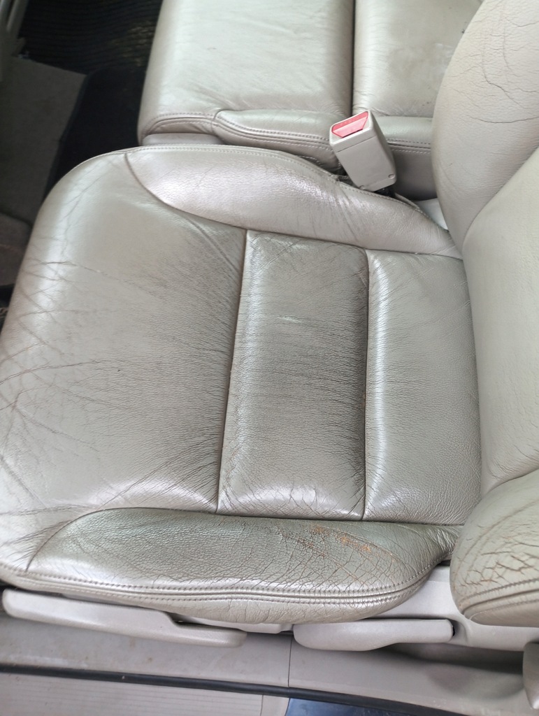 фото №2, Сиденье сиденья кожа honda fr-v 2006 rok комплект