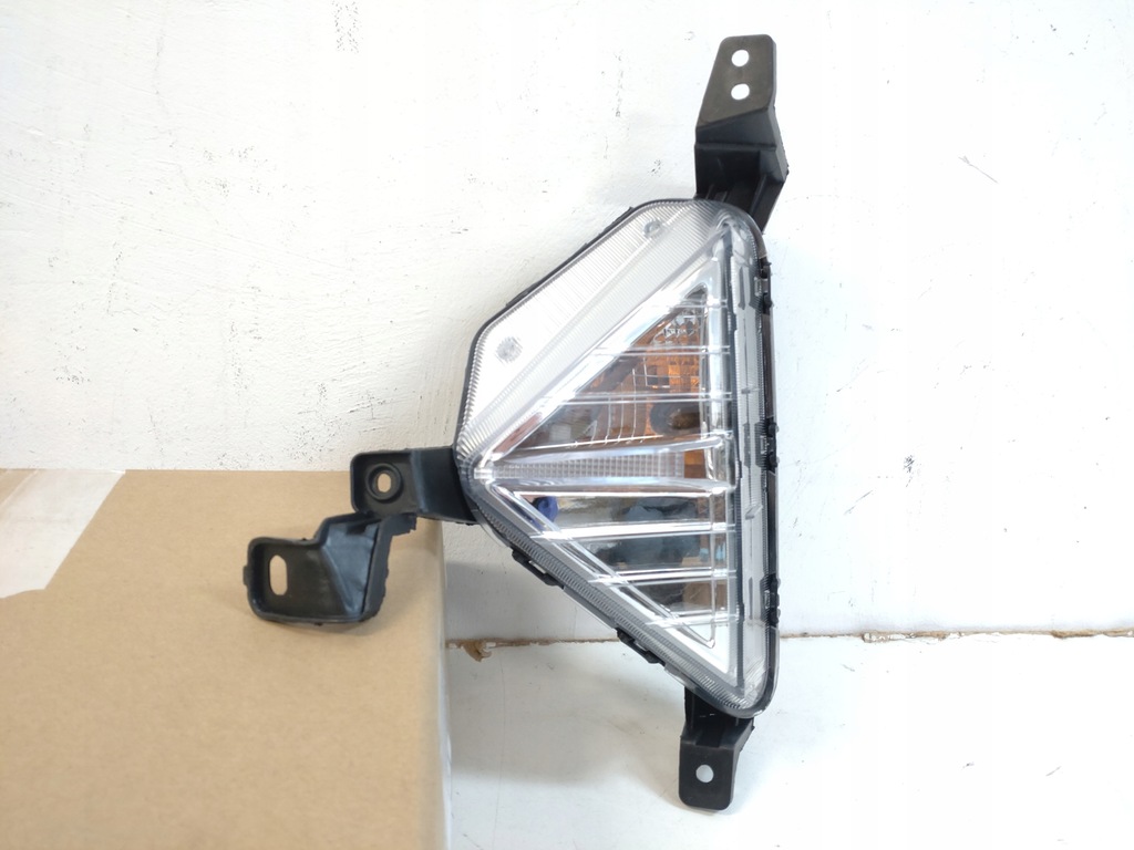 фото №5, Hyundai elantra 2019- поворотник левый противотуманная фара