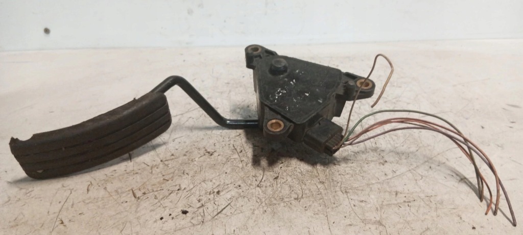 фото №1, Потенціометр газу renault scenic ii 1.4 8200159645