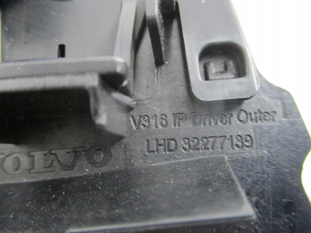 фото №10, Dekor консоли volvo xc40 32277139 32277141