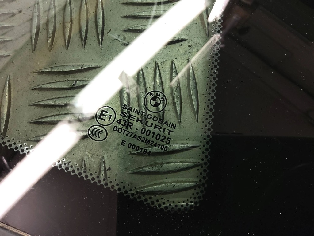 фото №11, Bmw 4 f32 f33 2015 задня сторона права скло кузовна задня