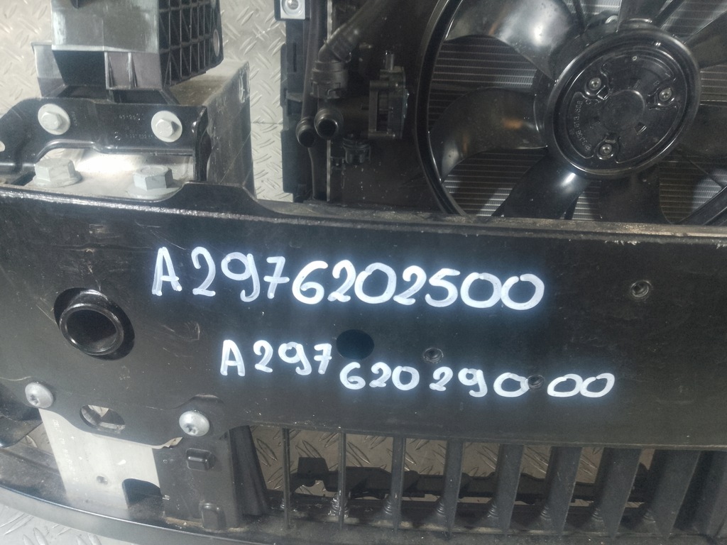 фото №8, Mercedes eqs w297 v297 pas перед передний радиатор a0999065602