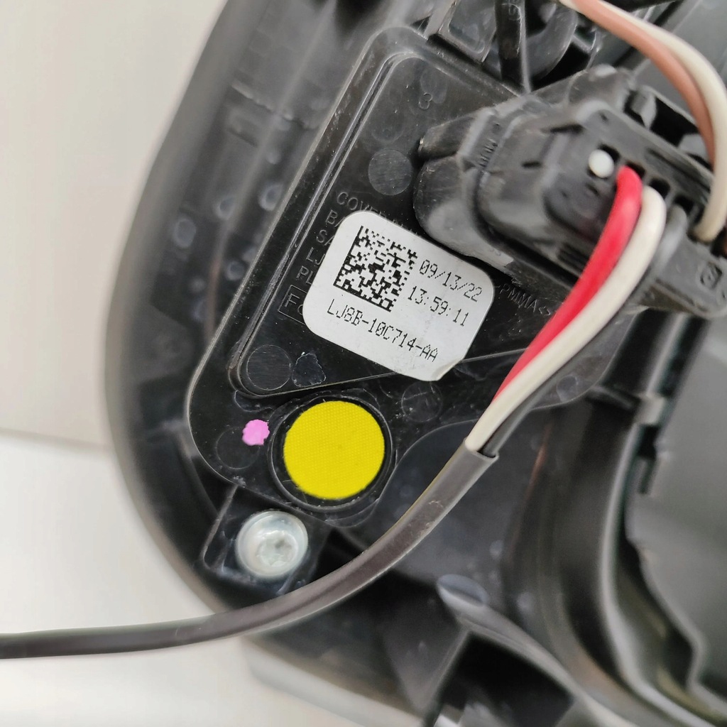 фото №8, Ford mustang mach-e 2023 кришка заливної пального