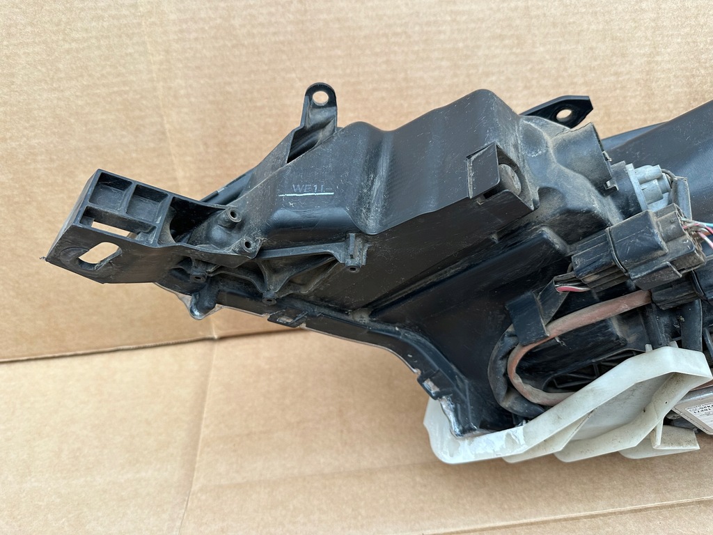 фото №12, Peugeot 4007 лампа правая ксенон europa комплектная