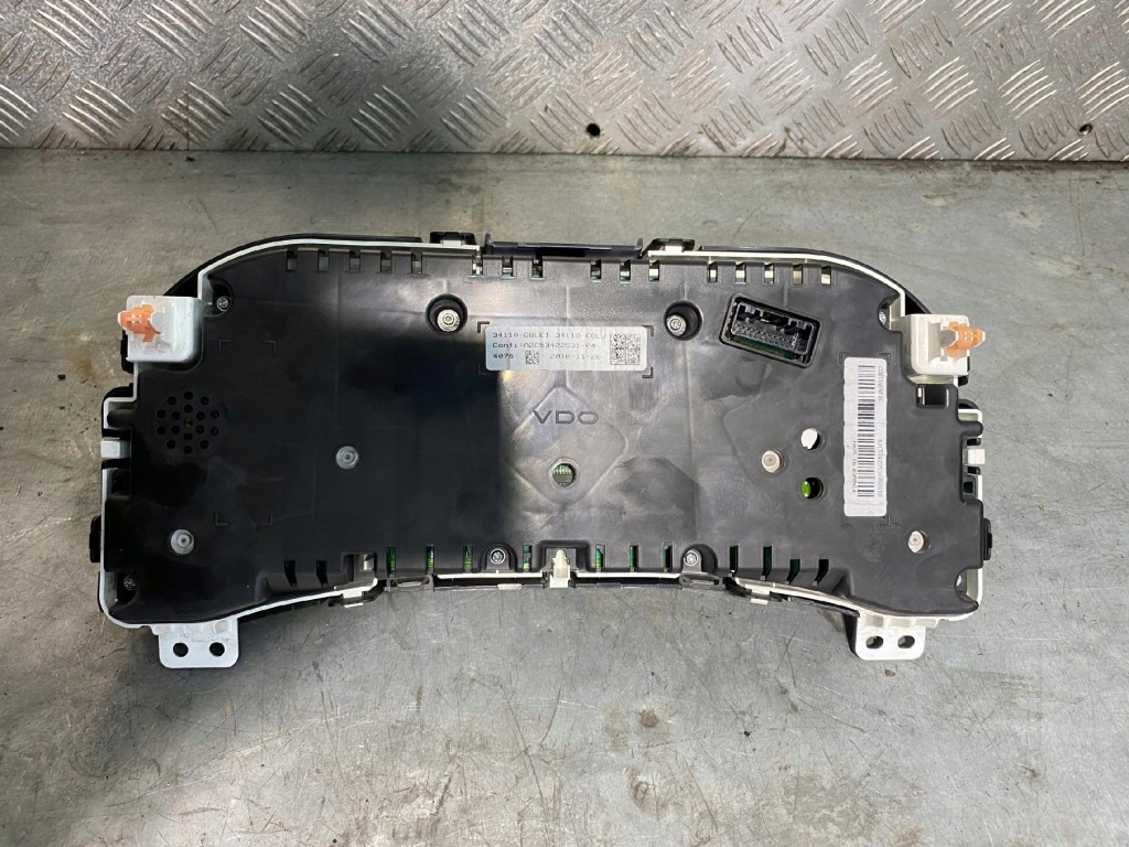 Suzuki swift mk7 1.3 ddis лічильник прилади європа Зі Шроту