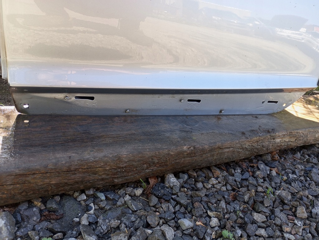 фото №7, Обшивка дверь левый задняя audi a6 c6 allroad ly7g