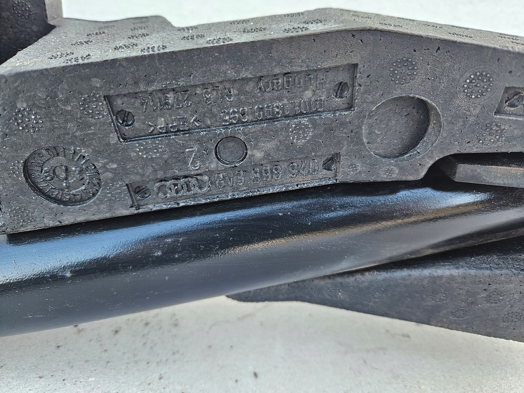 фото №10, Hak буксировочный audi a3 8v4800495a