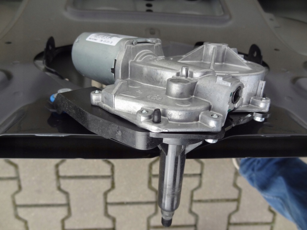 Крышка багажника задняя крышка багажника mini countryman f60 Недорого