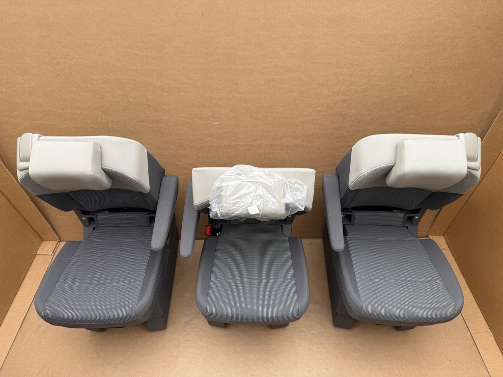 Сиденья перед задний multivan 2023- новая  7 мест комплект тканевый электрика Недорого