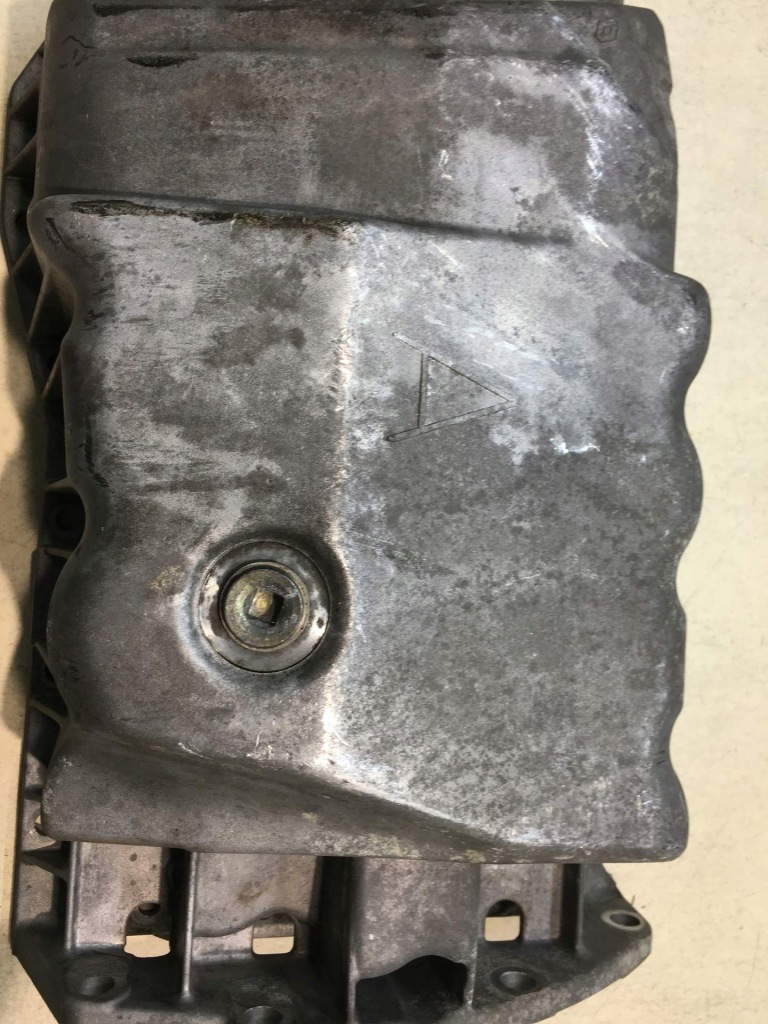 Поддон масляная scenic 1 1.9 dci 8200105022 Киев