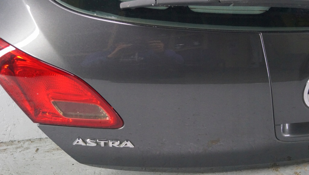фото №12, Крышка багажника багажника задняя opel astra j 5d