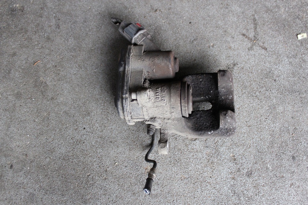 фото №1, Renault grand scenic iii суппорт задняя правая сторона