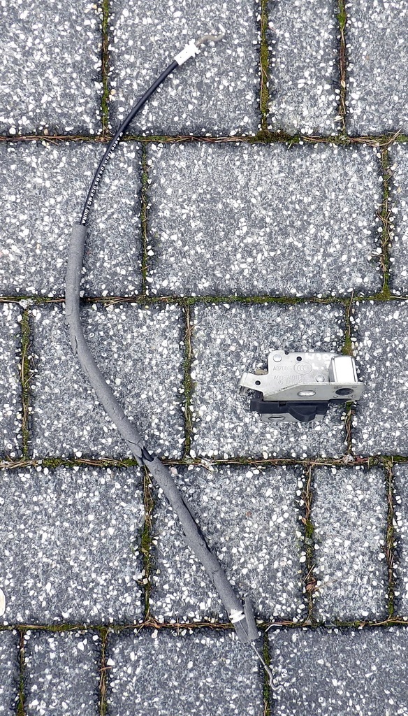 фото №1, Mercedes sprinter w906 замок двері задніх