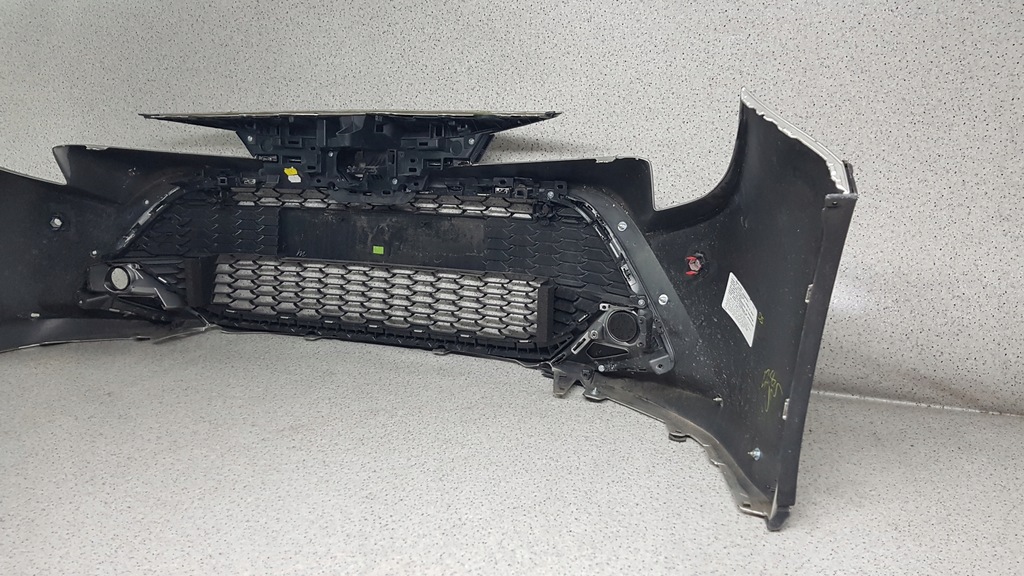 фото №8, Toyota corolla trek e21 2019 - бампер перед 8832