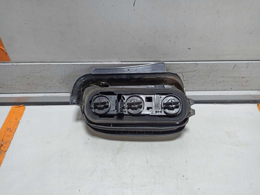 фото №2, Mini clubman r55 лампа правая задняя 7275122