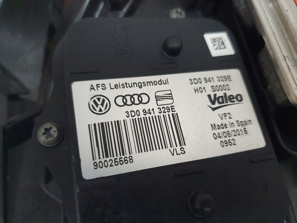 фото №9, Golf sportsvan 14- лампа ліва перед ксенон led поворотний afs kompletny idealny