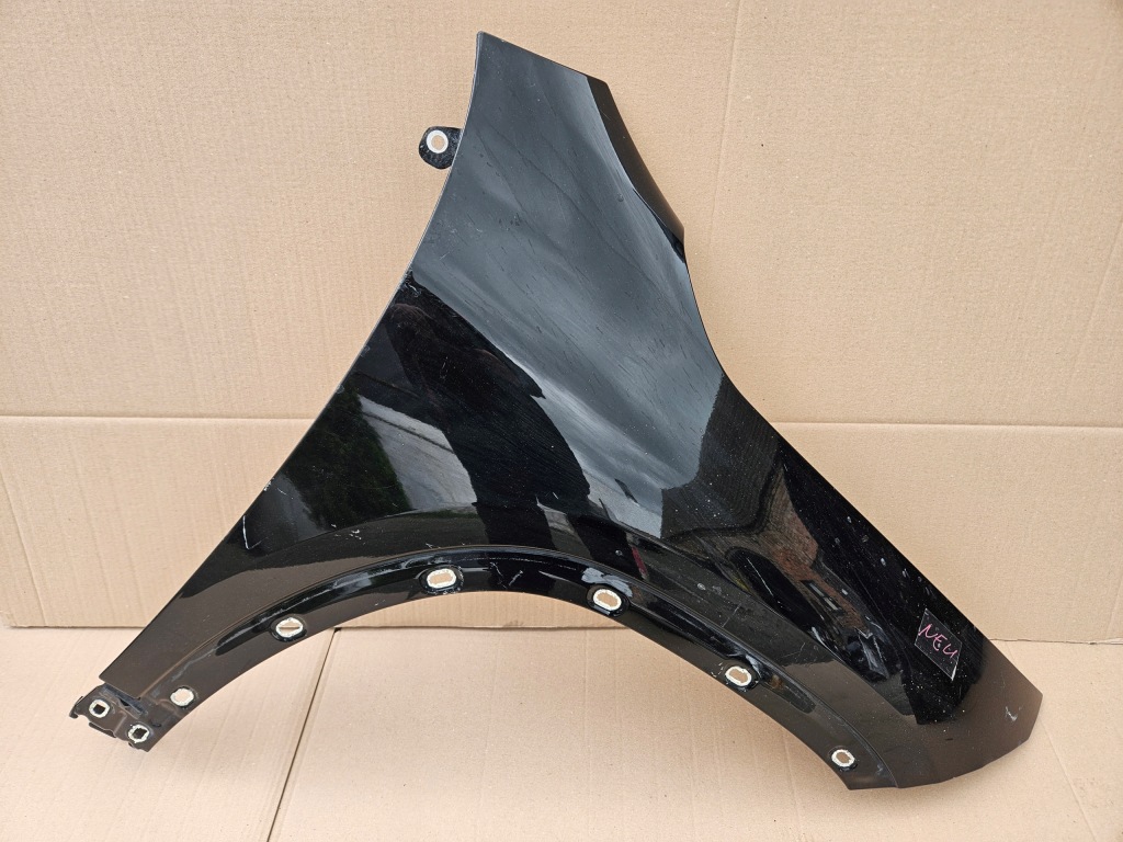 фото №1, Крила перед передній правий mercedes w247 gla eqa