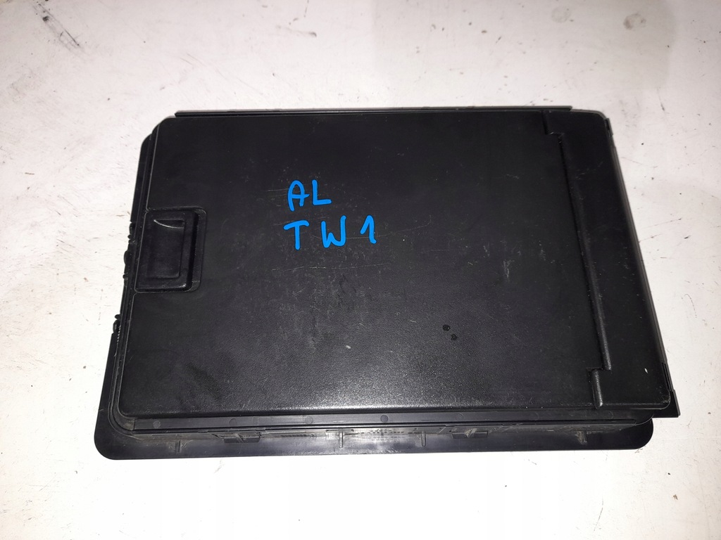 фото №1, Audi a4 b6 бардачок rękaw 3b5885215c