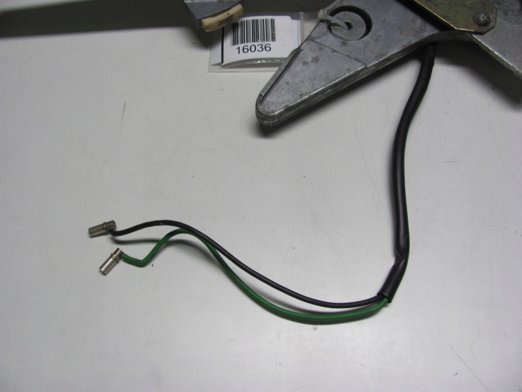 Mercedes w126 se подъемник стекло левый задний Недорого