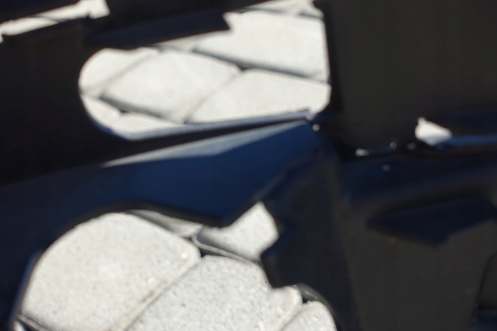 Audi q3 8u0 10-14 бампер передній решітка радіатора захист нижня спойлер Зі Шроту