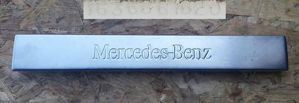 Купить Молдинг порог правый задний  mercedes ml w163 1636861620
