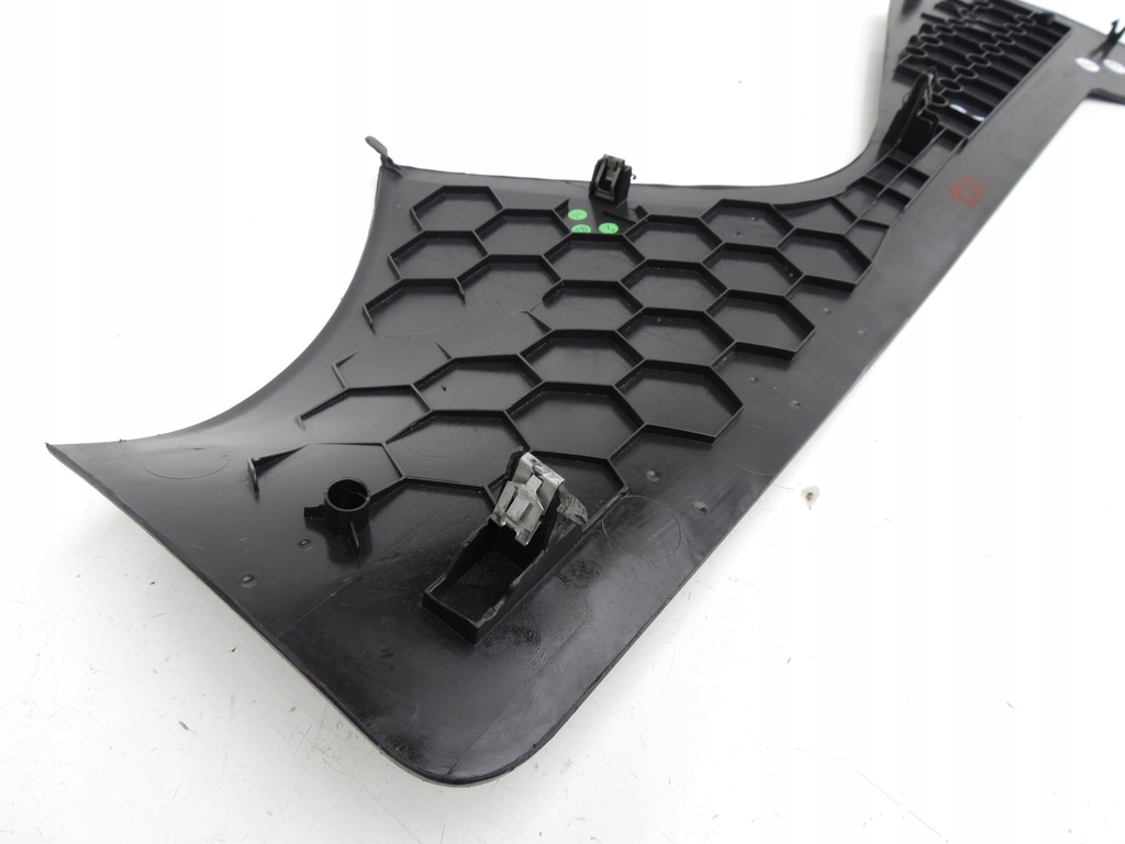 фото №8, Защита пластик туннель среднего правая 8630281 volvo xc60 i 08-17